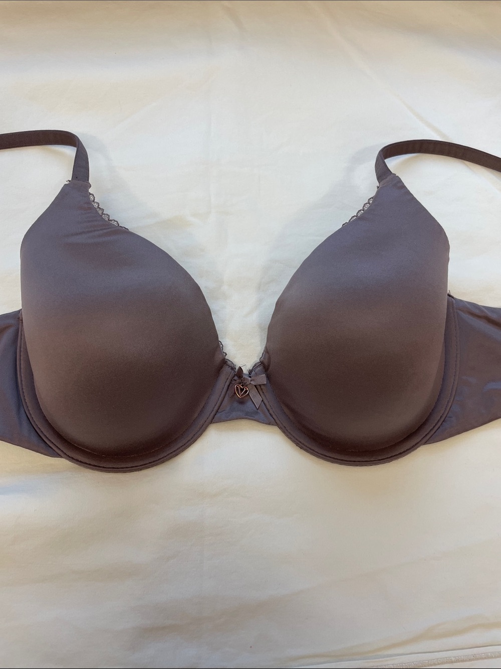 Body by Victoria Light Taupe T-Shirt Underwire Bra 36B